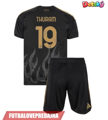 Lacne Dětský Futbalové dres Juventus Khephren Thuram #19 2026-27 Krátky Rukáv - Tretina (+ trenírky)